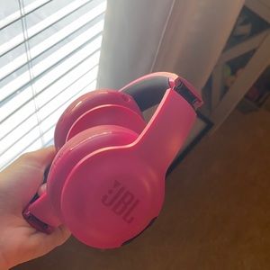 JBL wireless headphones